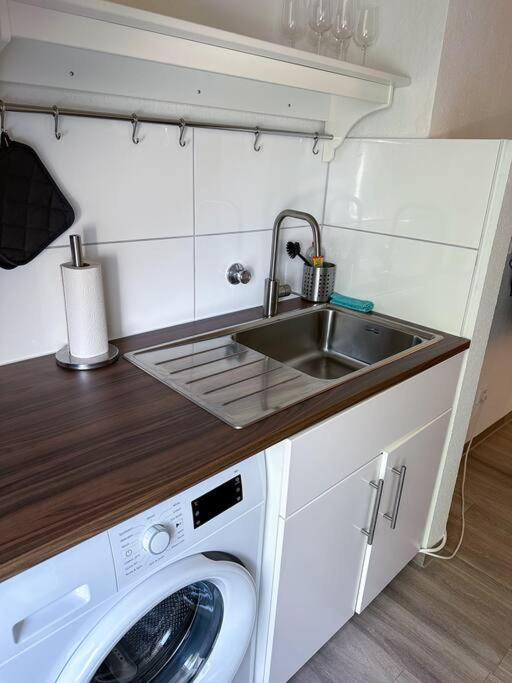 City Apprtment With Netflix, 2Tv Essen Ngoại thất bức ảnh